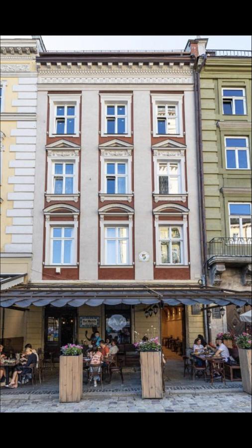 Apartments On Rynok Square, The Heart Of The City Lemberg Exterior foto
